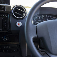 Load image into Gallery viewer, CURT Echo - Bluetooth Brake Controller (12V / Pin 2) Portable